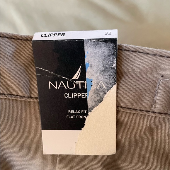 NWT Men’s Nautica Khaki Shorts Size 32 Waist - Picture 3 of 4